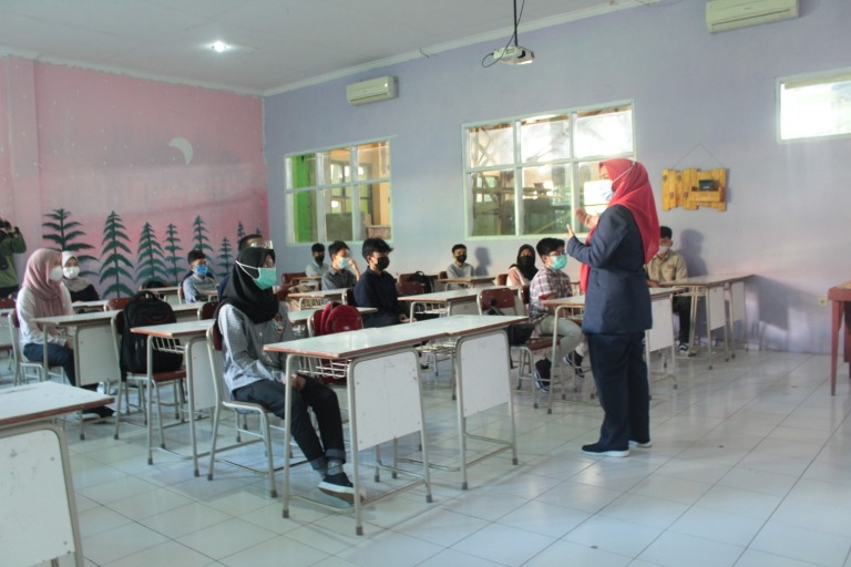 Simulasi sekolah tatap muka di Kabupaten Garut (diskominfo)