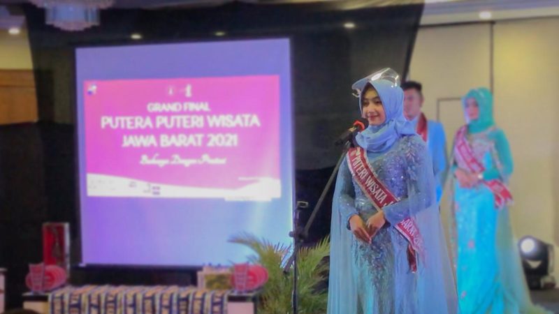 Puteri Wisata Indonesia 2021 asal Kabupaten Tasikmalaya Dini Asmiatul Amanah