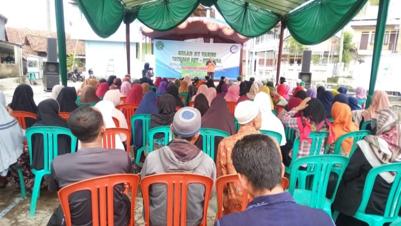 Pengobatan gratis dalam rangka Milad Yayasan Asy-Syuhada di Kelurahan Karikil, Kecamatan Mangkubumi, Kota Tasikmalaya, Minggu (11/9/2022) - foto: Jihan/GentraPriangan