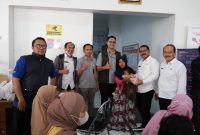 enyaluran bantuan yang secara simbolis dilaksanakan di Kantor Pos Garut, Jalan Ahmad Yani, Kecamatan Garut Kota, Kabupaten Garut, Rabu (3/5/2023)- Humas Pemkab Garut